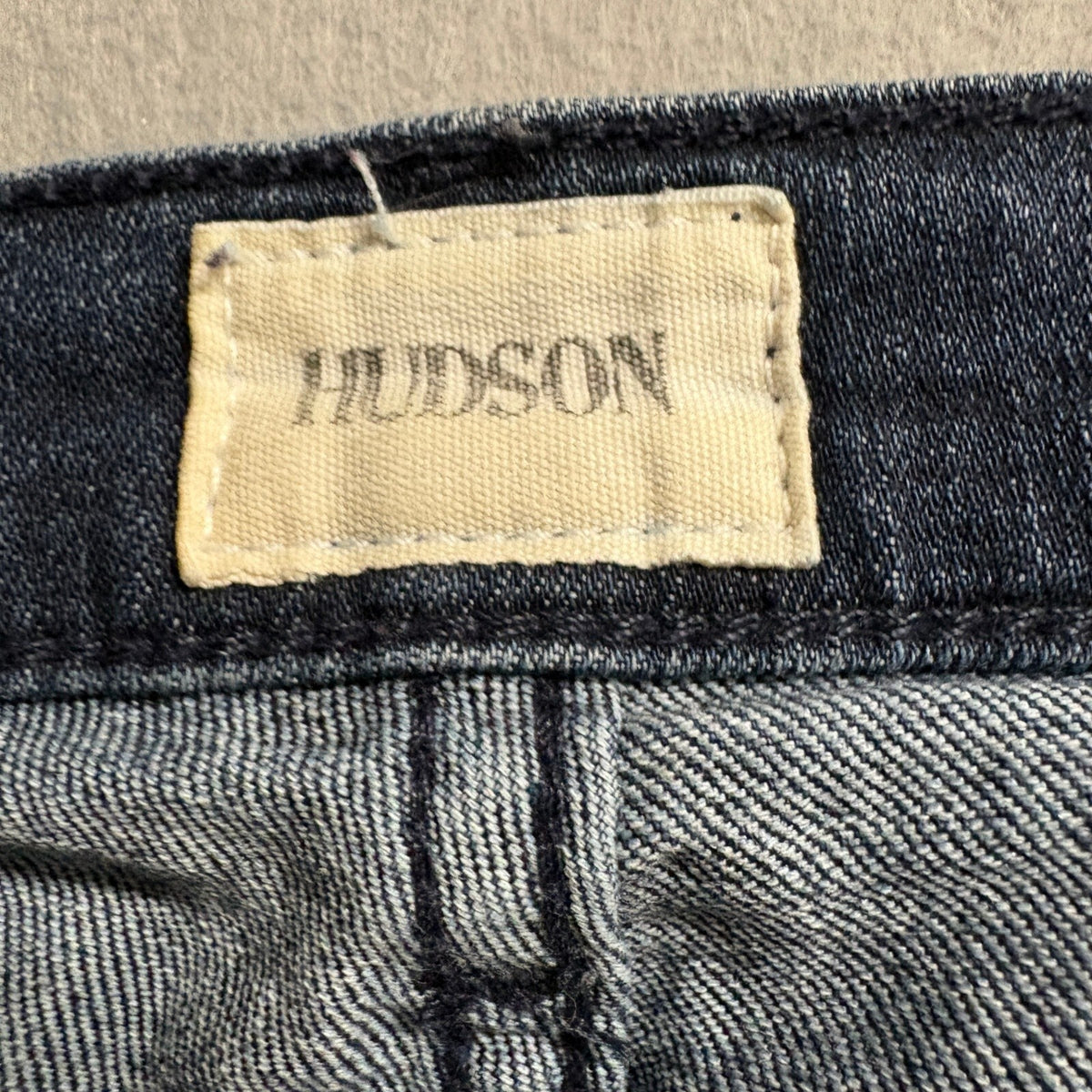 Hudson Jeans Womens 31 Skinny Dark Wash Stretch Denim Blue Pants Cuffed Inseam