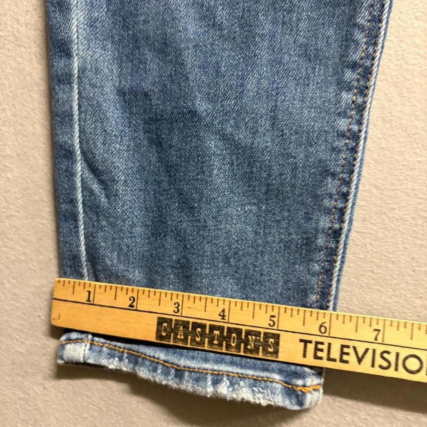 Cello Jeans Womens Size 5 Blue High Rise Mom Tapered Leg Distressed Denim
