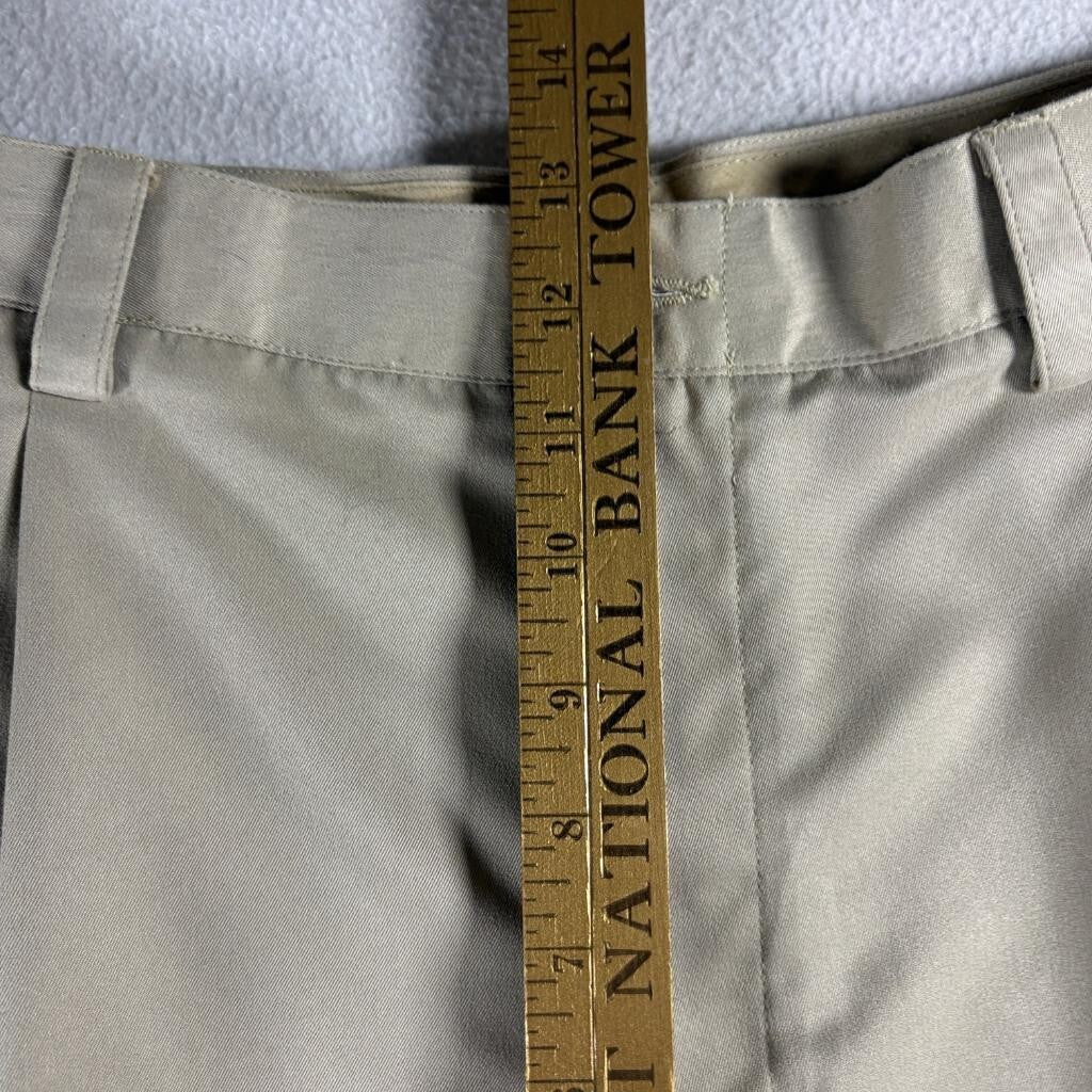 Grand Slam Golf Shorts Mens 38 Beige Khaki Pleated Front Polyester Casual