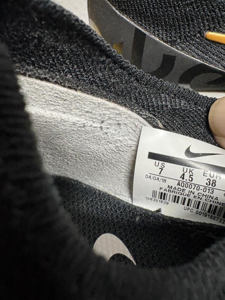 Nike Epic React Flyknit Black Gold Womens Running Shoes AQ0070-013 Size