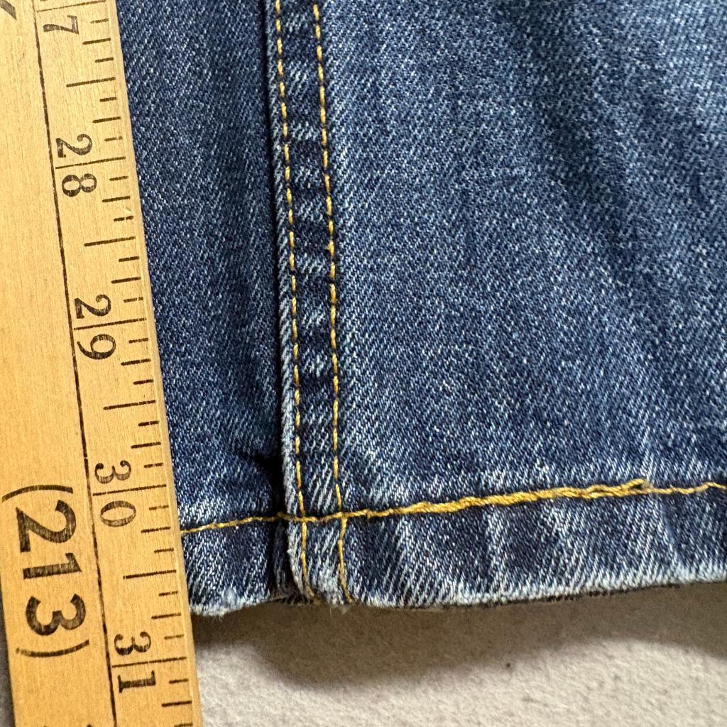 Levis 502 Regular Taper Jeans Mens 30x32 Distressed Ripped Blue Denim 100%
