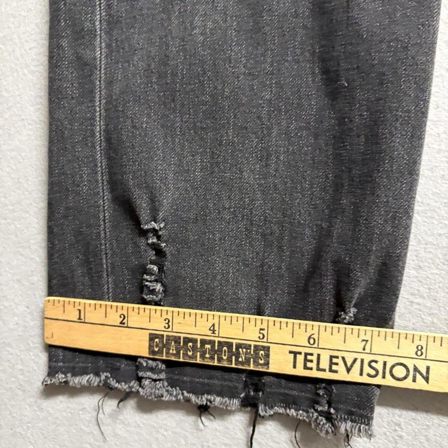 Liverpool Los Angeles The Straight Jeans Womens 12/31 Black Frayed Distressed