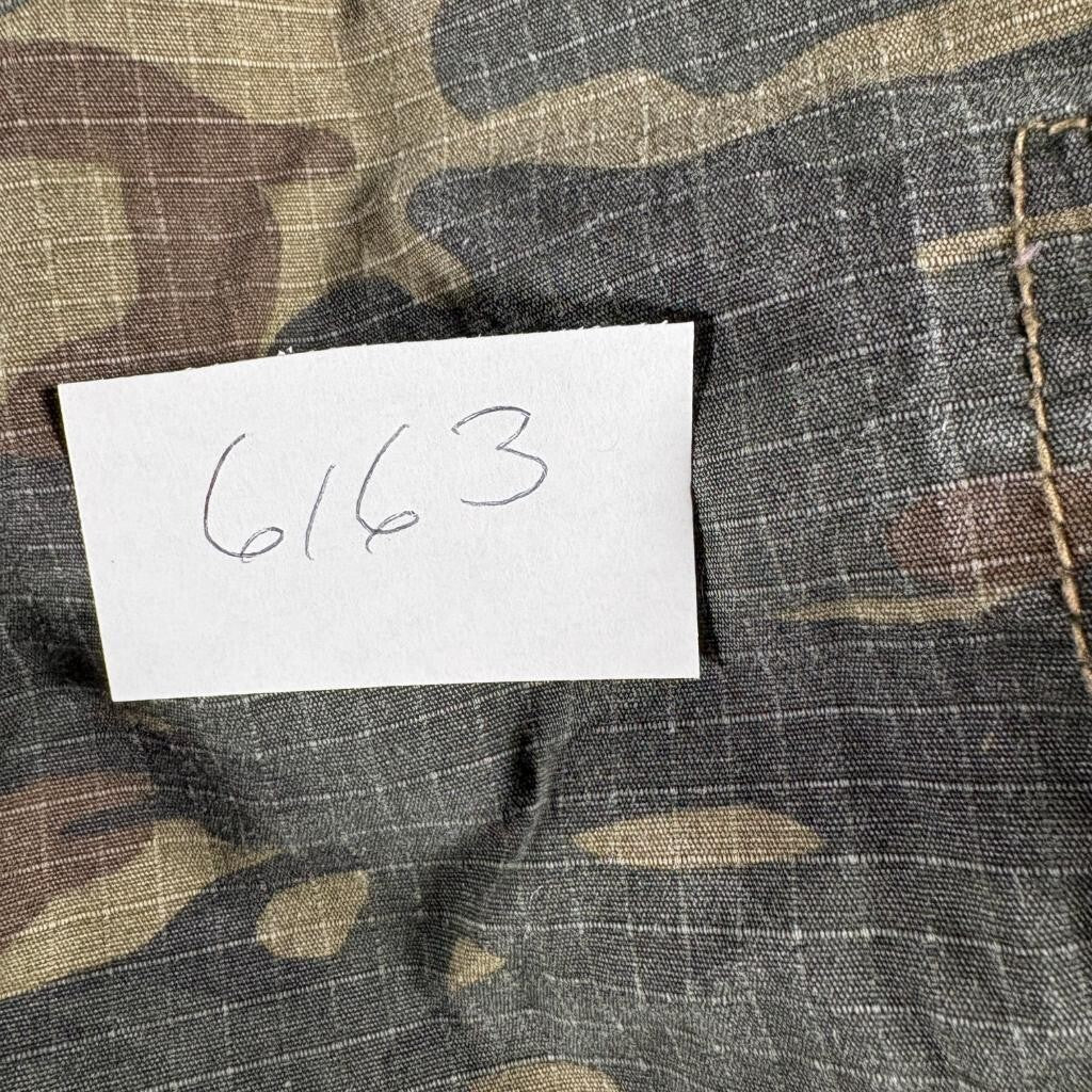 Mossimo Supply Co Mens Cargo Shorts Size 30 Camo Green Brown Ripstop Cotton