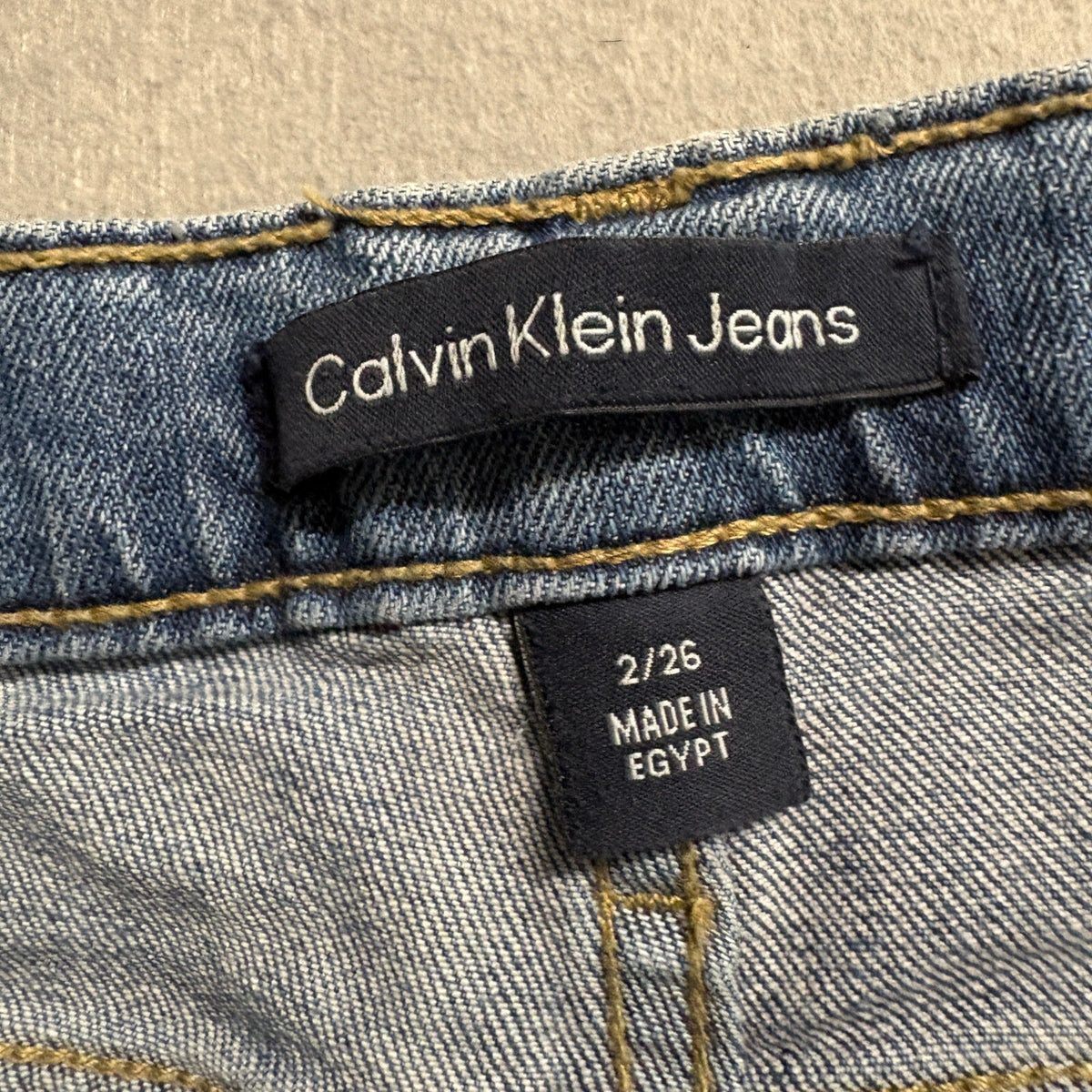 Calvin Klein Jeans Womens Size 2 26 High Rise Straight Leg Raw Hem Blue Denim