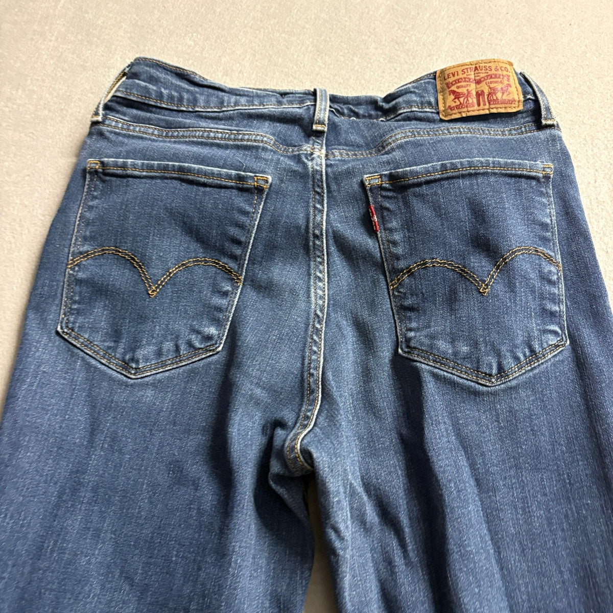 Levi's 724 High Rise Straight Jeans Womens 29 Blue Denim Raw Hem Cutoff W29 L29