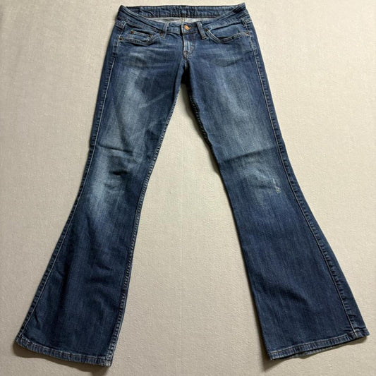 Levis 515 Bootcut Jeans Womens Size 7 Medium Blue Denim Flap Pocket Low Rise