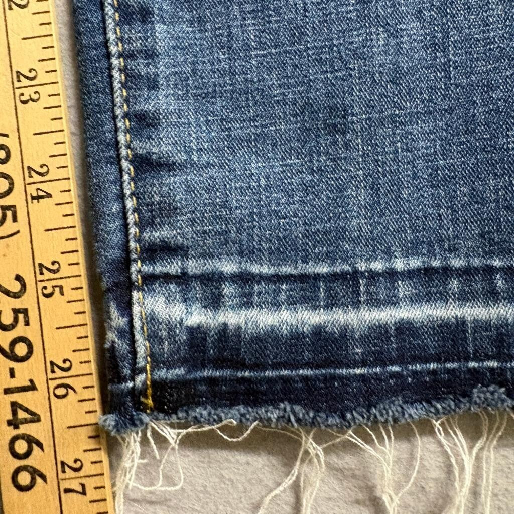 Levis 711 Skinny Ankle Jeans Womens 33 Distressed Ripped Knee Frayed Hem Blue