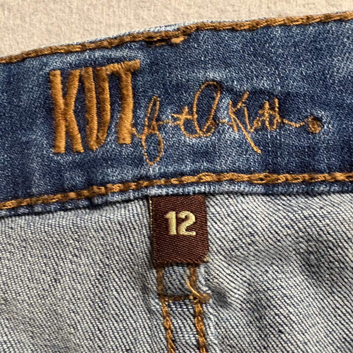 KUT from the Kloth Carrie Boyfriend Jeans Womens Size 12 Medium Wash Stretch