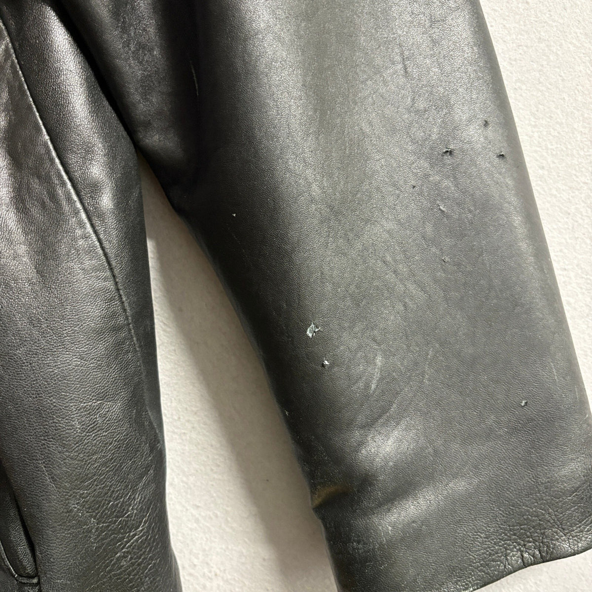 Baracuta Mens L Black Leather Jacket Coat Button Front Insulated Mid Length