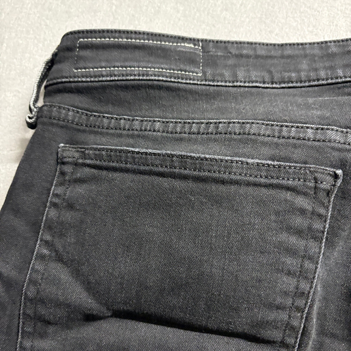 Rag & Bone Dre Low-Rise Ankle Slim Boyfriend Jeans Black Size 32 Distressed Hem