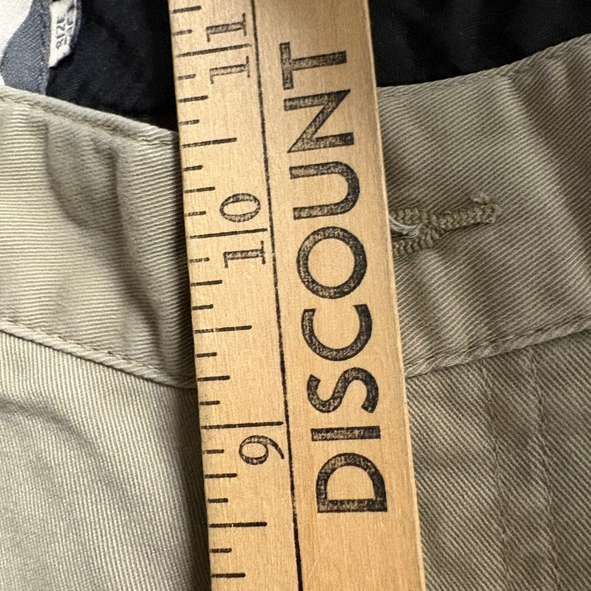 Volcom Chino Shorts Mens 30 Khaki Tan Cotton Blend Skate Casual