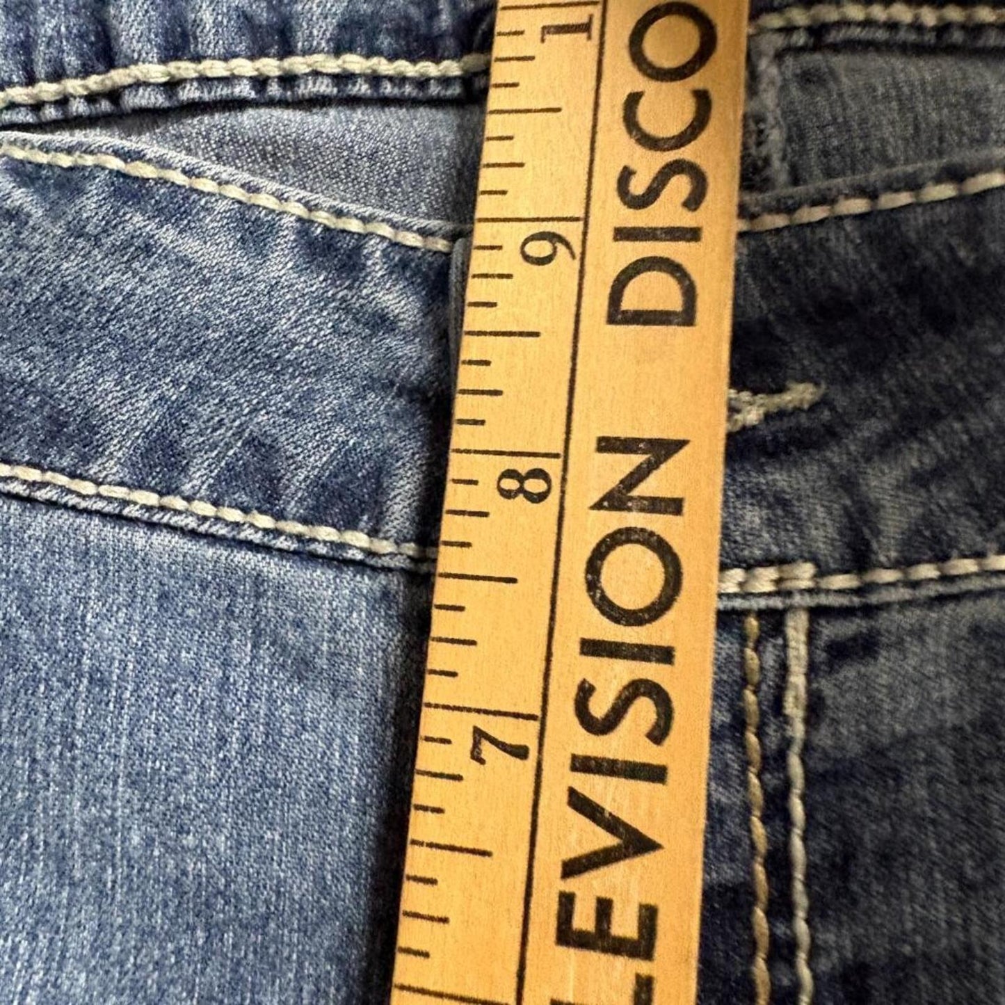 LEI Ashley Low Rise Slim Bootcut Jeans Womens 17 Regular Blue Denim Embroidered