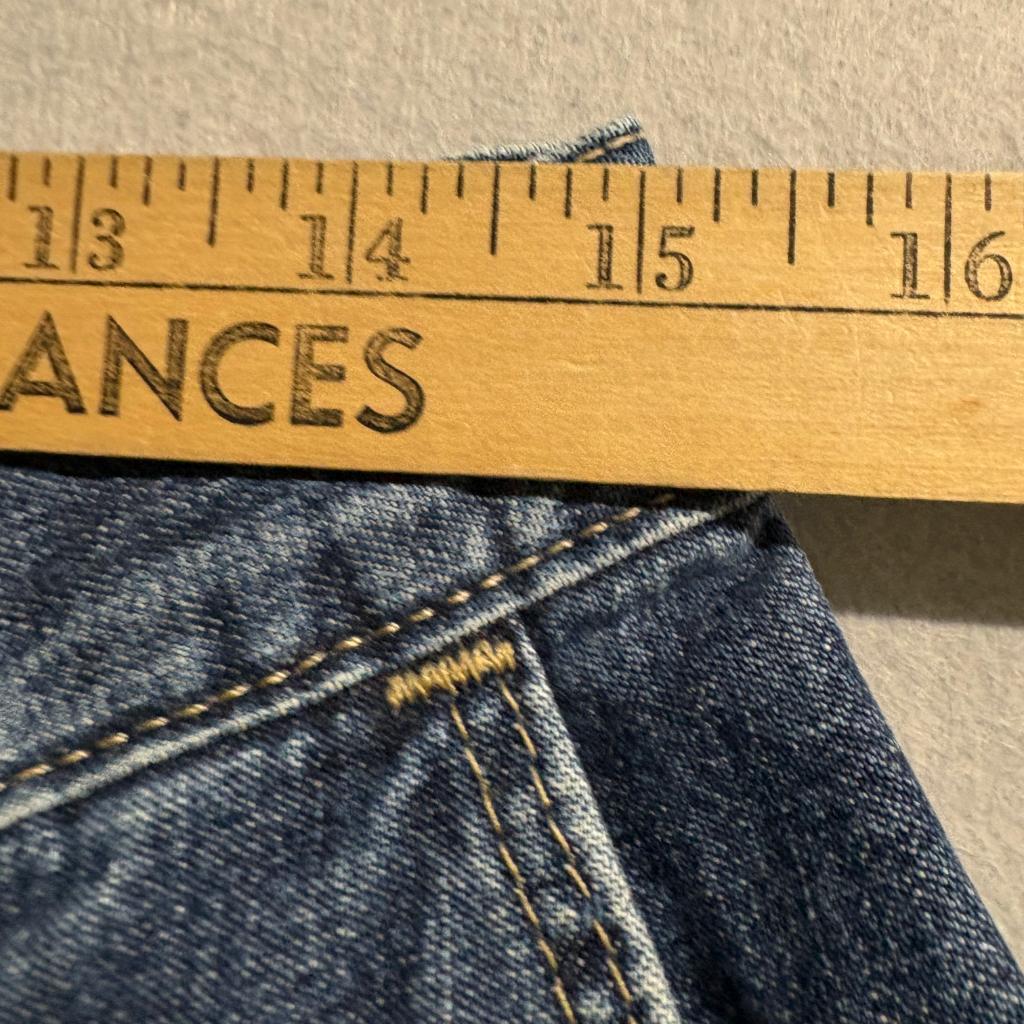 Wrangler Vintage Womens Jeans Size 12 Blue Denim High Rise Crop Straight Leg