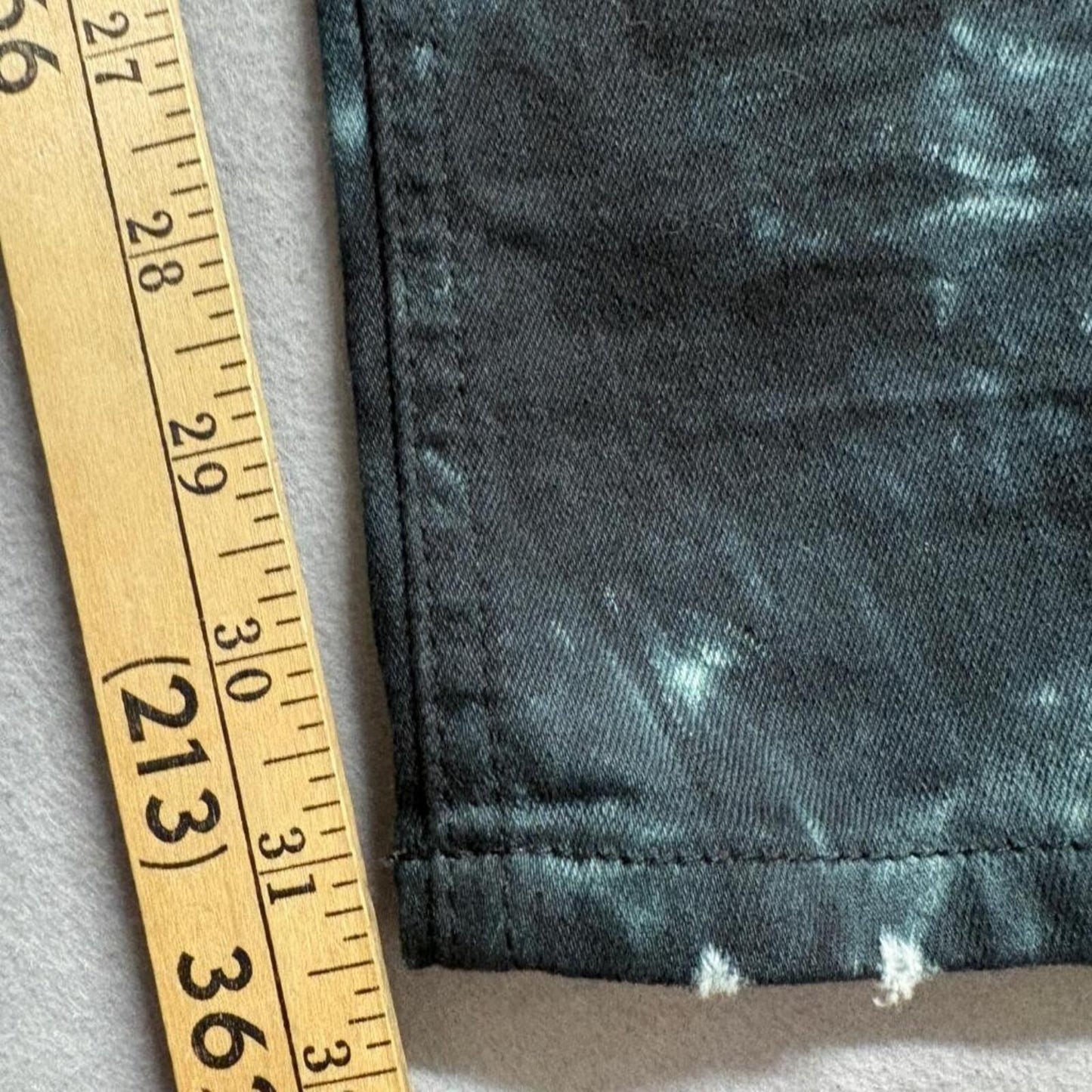 Rue21 Premium Supreme Flex Skinny Jeans Mens 30x32 Black Green Tie Dye Bleach