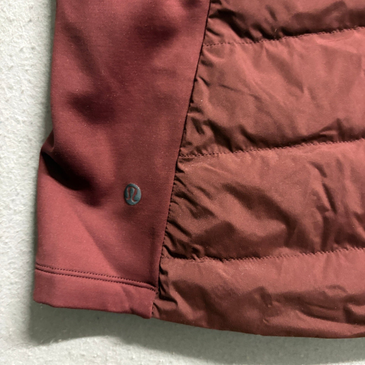 Lululemon Down Vest Womens Size 8 Burgundy Red Goose Down Quilted Puffer Running