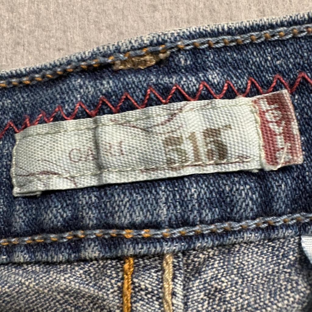 Levis 515 Womens Cuffed Capri Jeans Size 8 Medium Wash Denim Stretch Crop