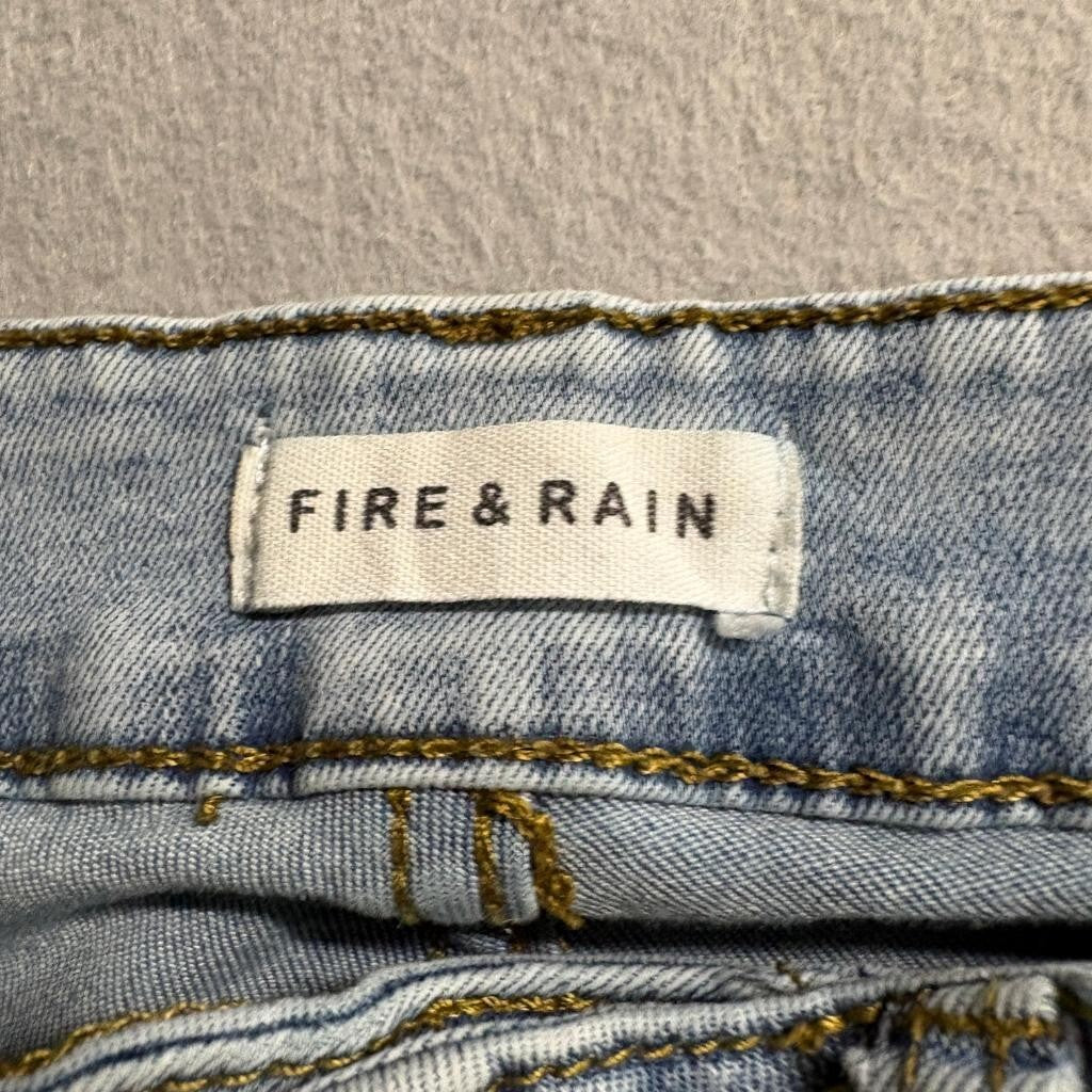 Fire & Rain Cargo Jeans Womens Size 5 Light Wash Wide Leg High Rise Stretch