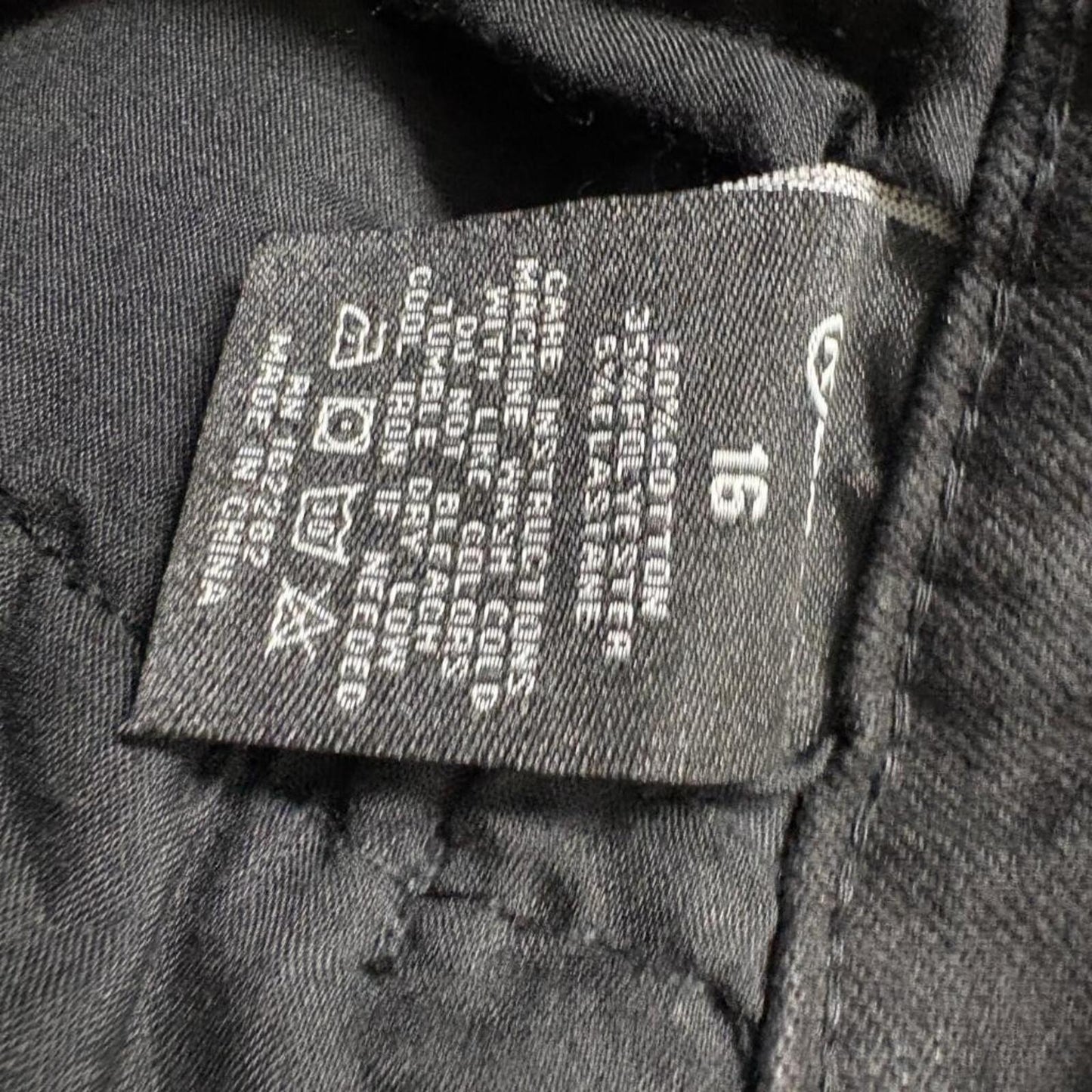 RGSTR Jeans Mens 16 Black Denim Straight Leg Stretch Pants