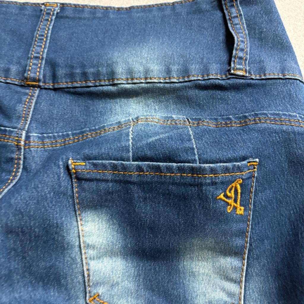 VIP Jeans Womens Size 5/6 High Rise Skinny Blue Denim 4 Button Fly Stretch