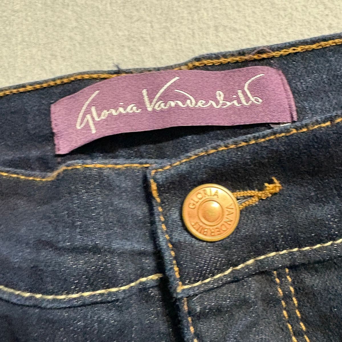 Gloria Vanderbilt Amanda Jeans Womens 16 Short New Rinse Blue Stretch Tapered