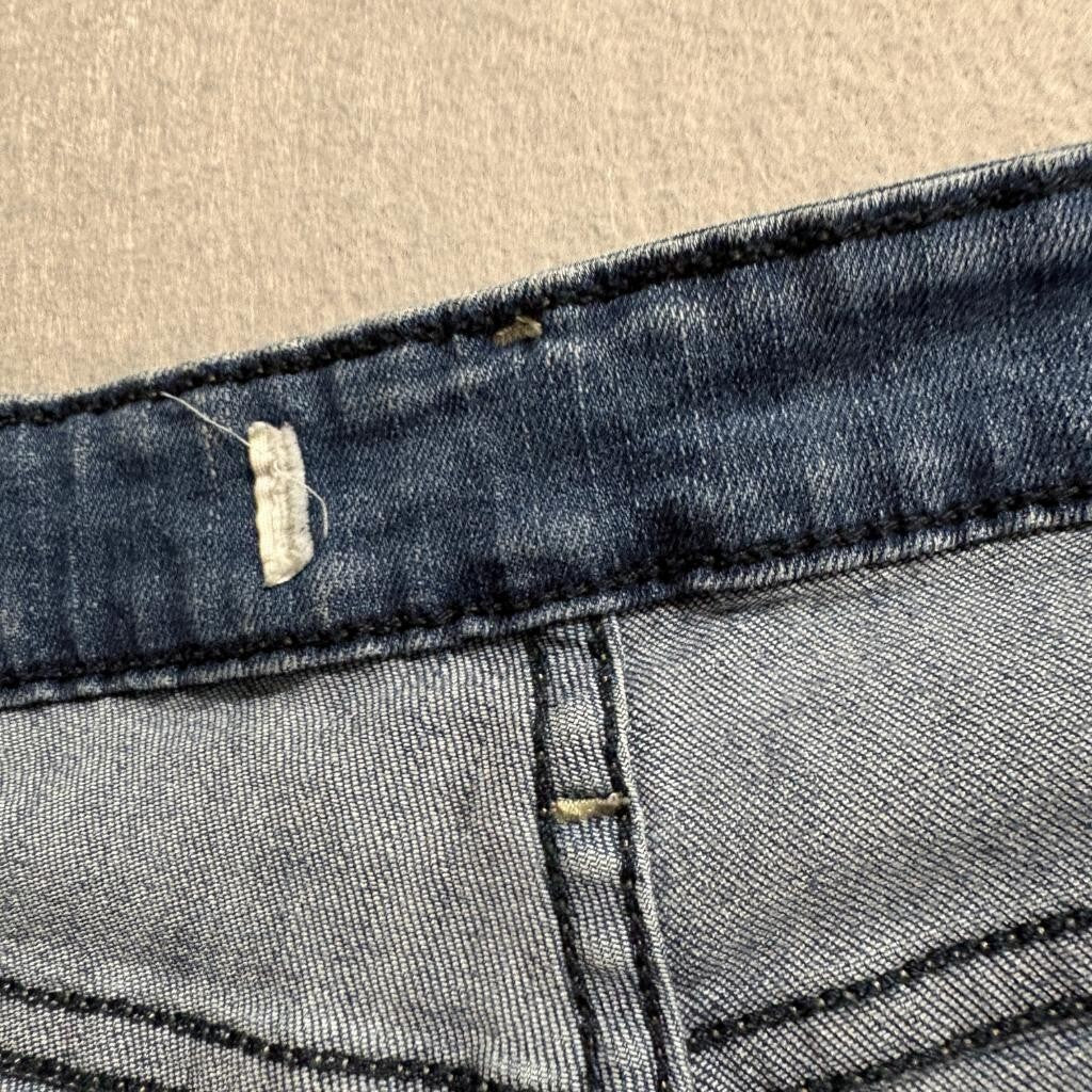 Signature by Levi Strauss Co Womens Jeans Size 12 Medium Wash Bootcut Denim