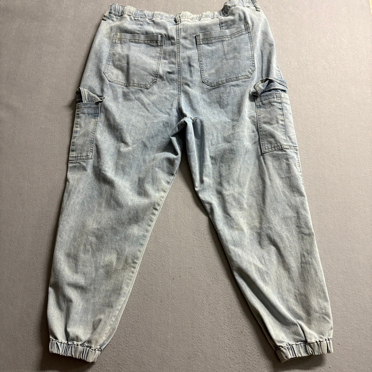S.O.N.G. Denim Cargo Jogger Pants Mens 17/33 Light Wash Distressed Elastic Waist