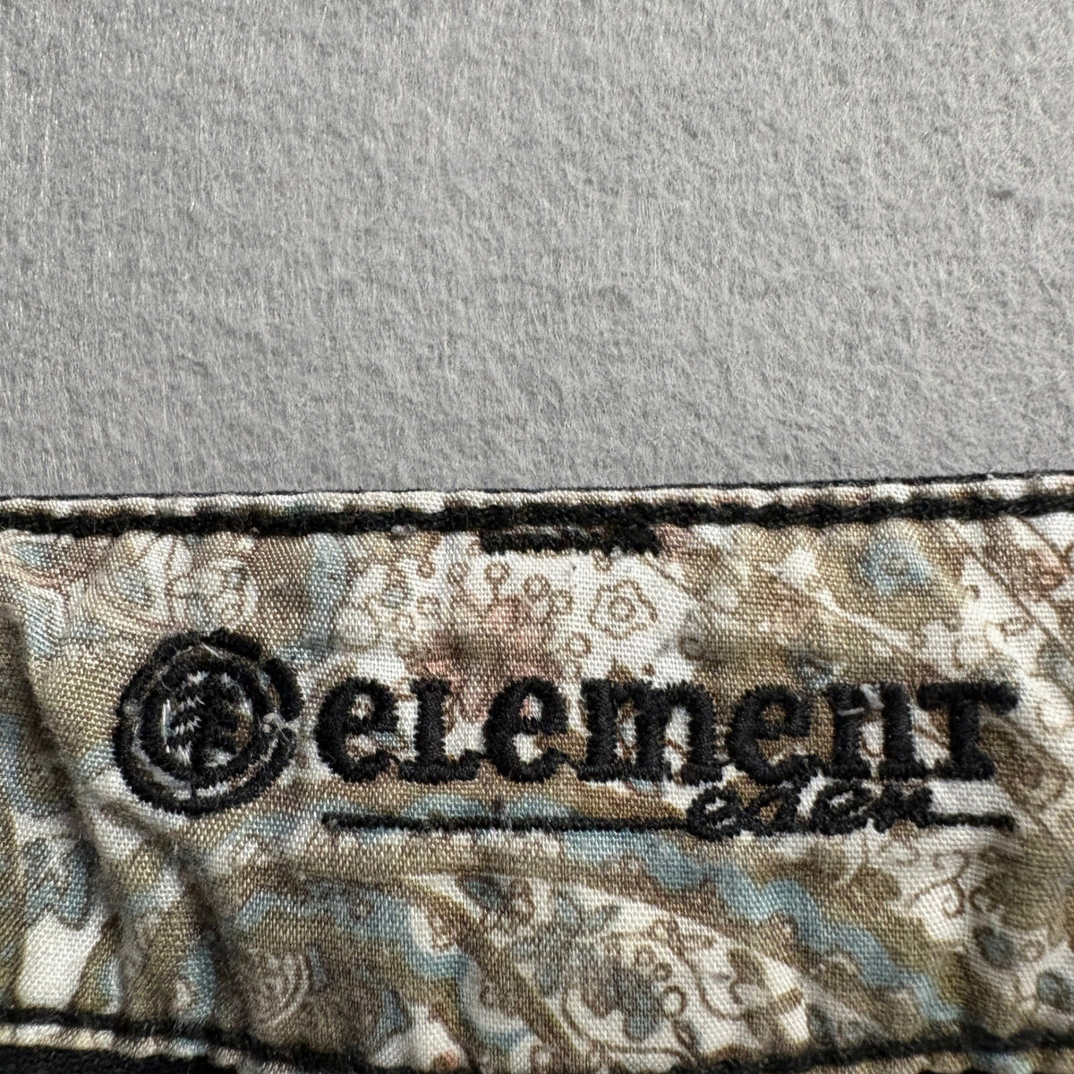 Element Eden Mens Black Skinny Stretch Jeans Size 26 Inseam 29.5 Skateboard