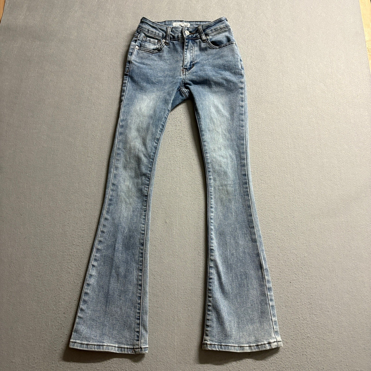 Love Soho Flare Jeans Womens Size 0 Blue Denim Stretch Light Wash Flared Leg