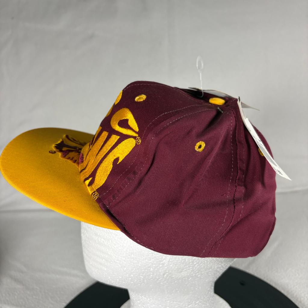 Vintage USC Trojans Logo 7 Snapback Hat Cap Mens One Size NWT Deadstock 90s
