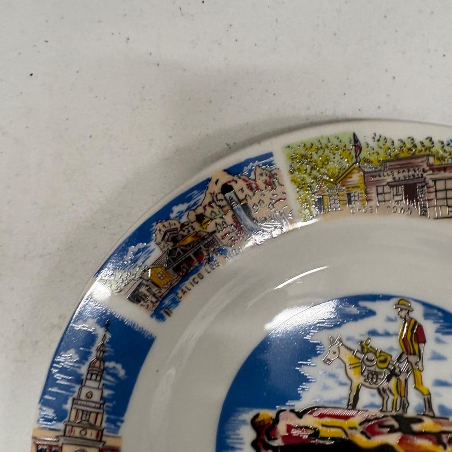 Vintage Knotts Berry Farm Ghost Town Souvenir Plate Buena Park California 9.25"