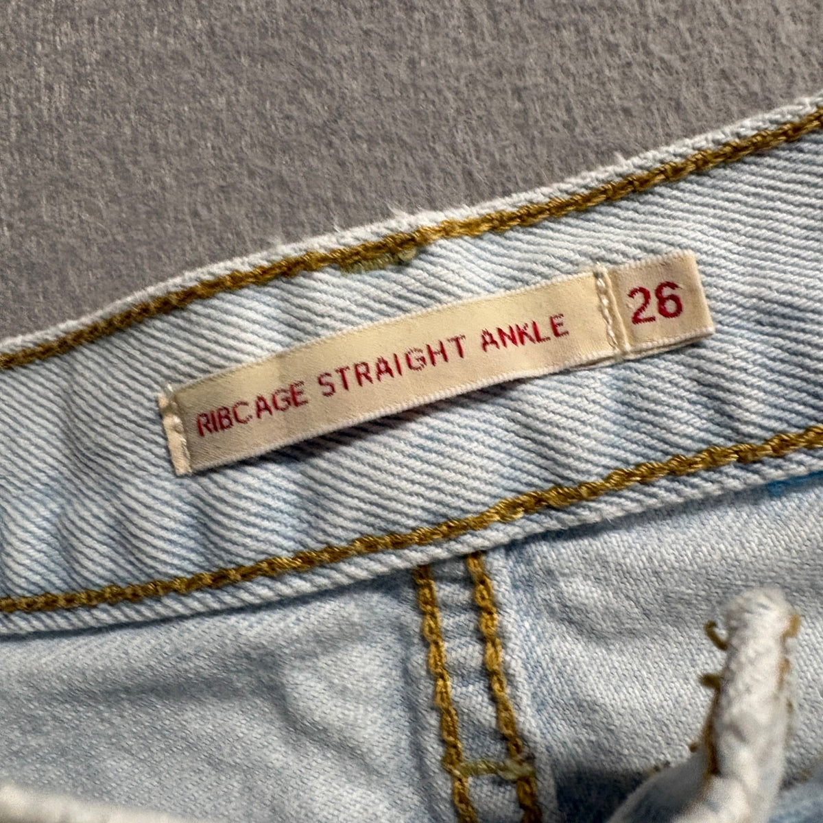 Levi's Ribcage Straight Ankle Jeans Womens 26 Light Wash Distressed Ripped Denim