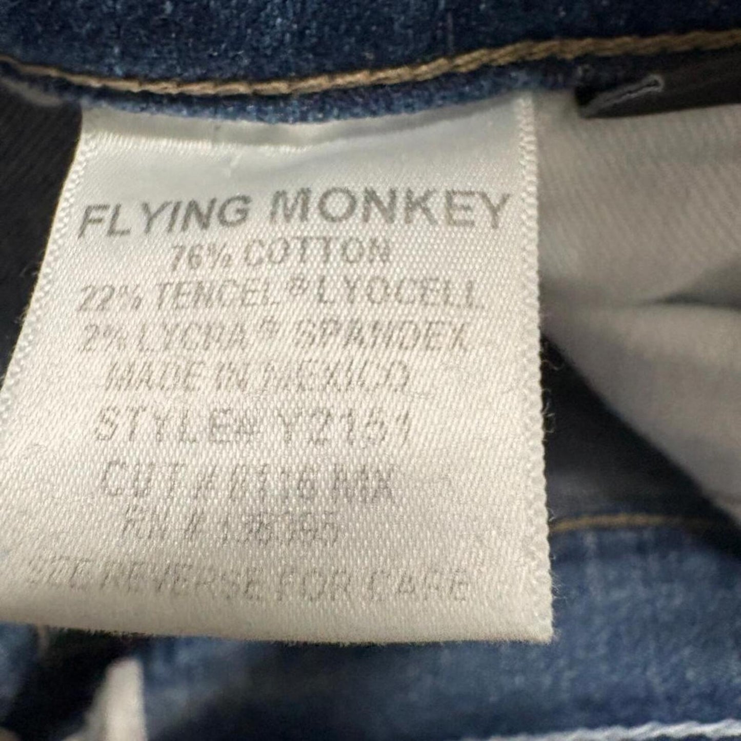 Flying Monkey Jeans Womens 27 Blue Denim Raw Hem Straight Leg Stretch Style