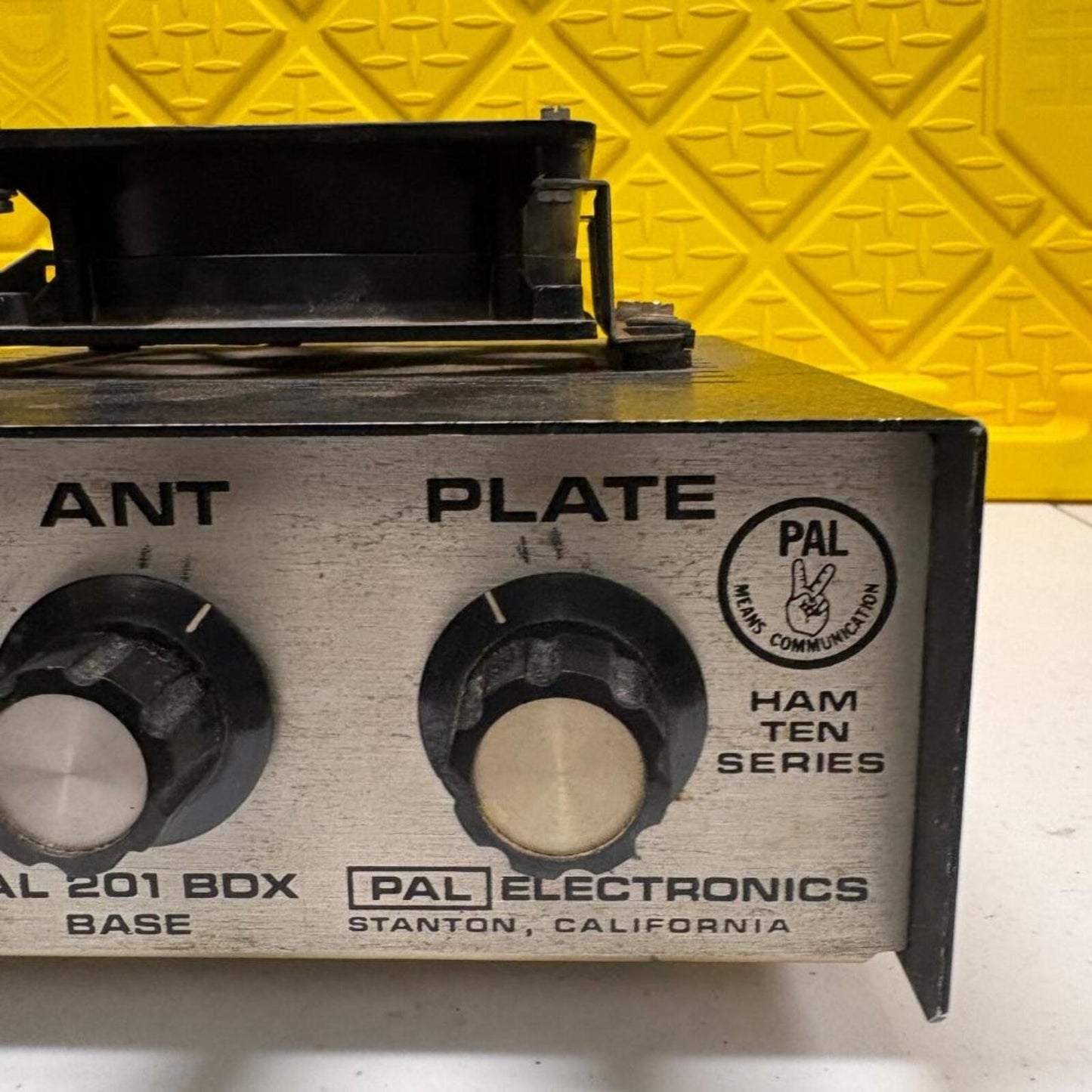 Pal Electronics Pal 201 BDX Base Linear Amplifier Ham Ten Series Stanton CA