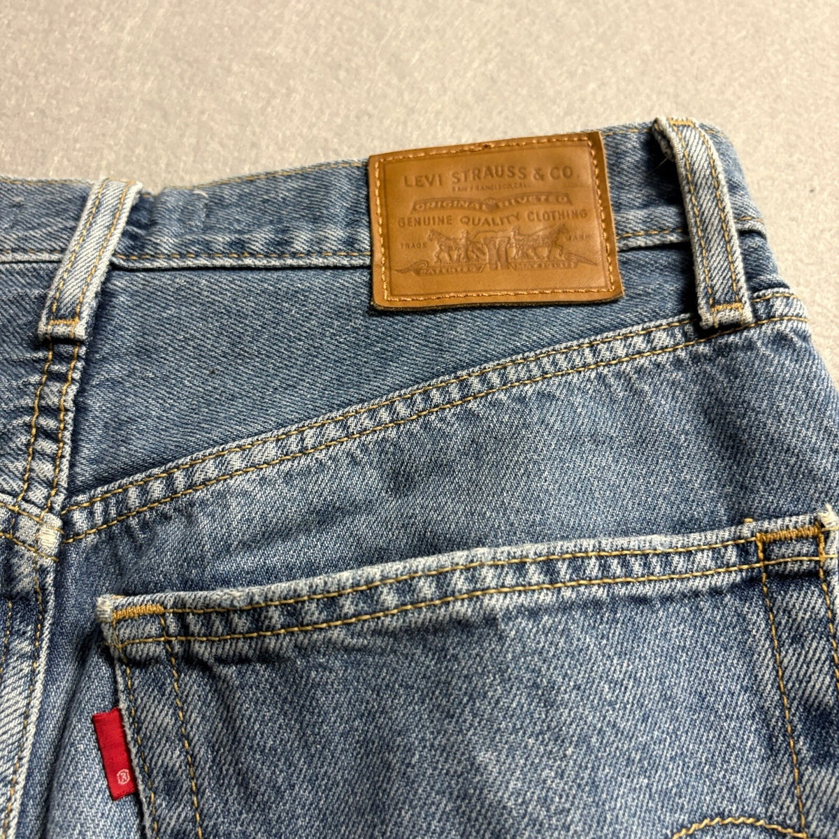 Levis Premium High Loose Jeans Womens 26 Blue Distressed Ripped Knee Wide Leg