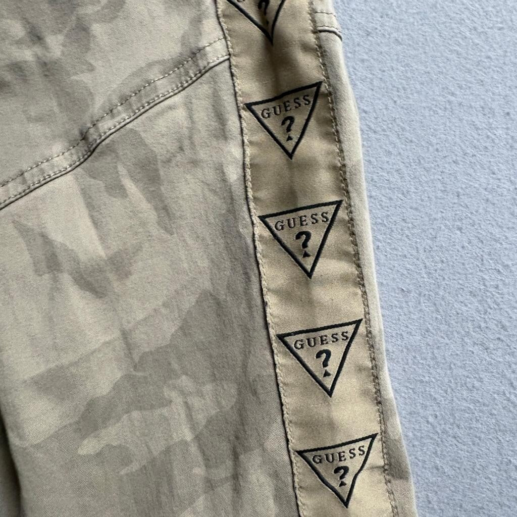 Guess Los Angeles Mens Small Camo Jogger Pants Khaki Logo Tape Side Stripe