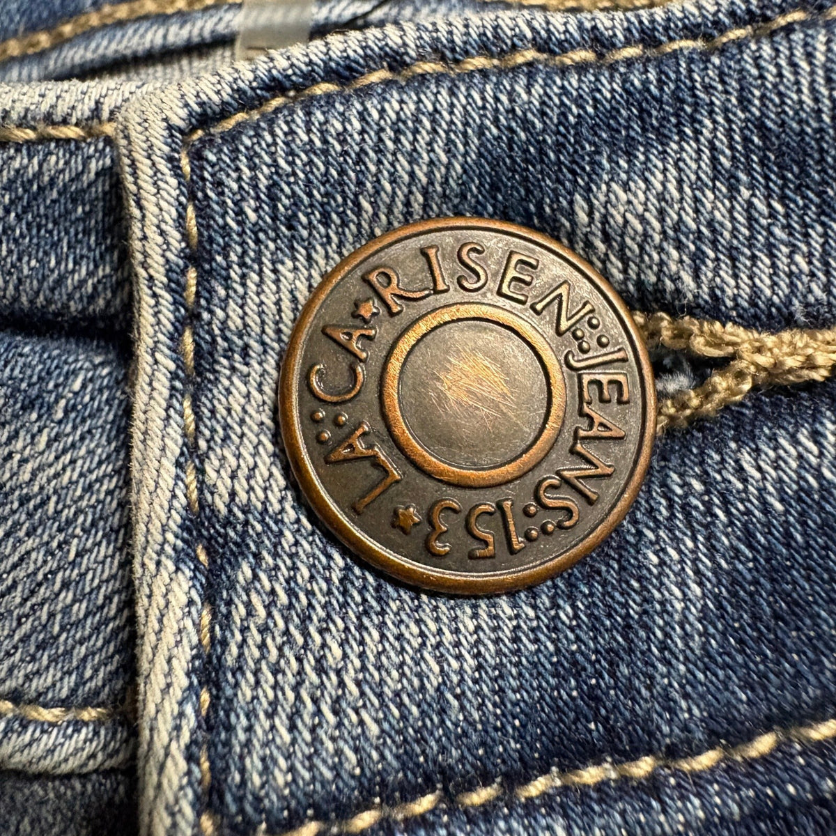 Risen Jeans Womens Size 3/26 High Rise Wide Leg Raw Hem Blue Denim Stretch Jeans