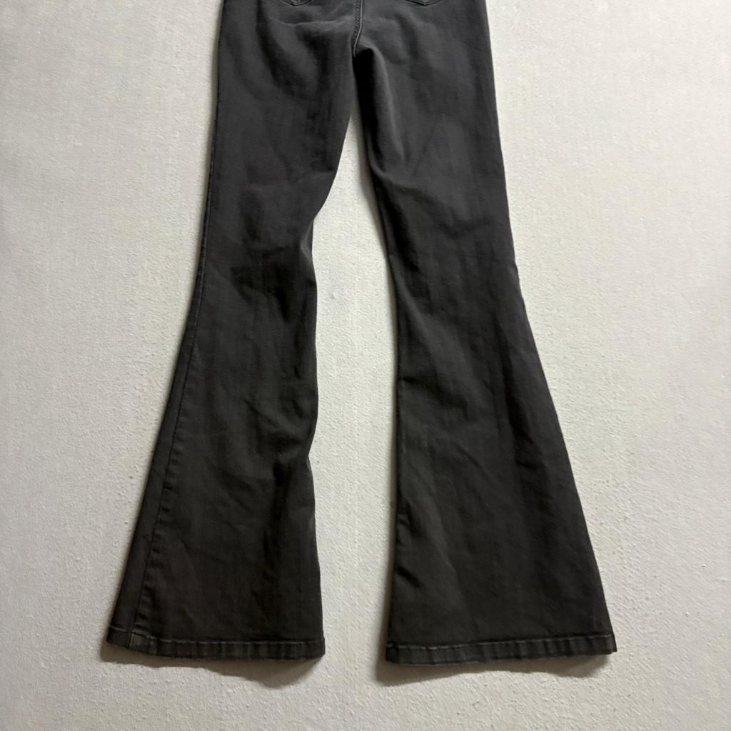 Almost Famous Flare Jeans Womens Size 5 Black High Rise Stretch Denim Bell