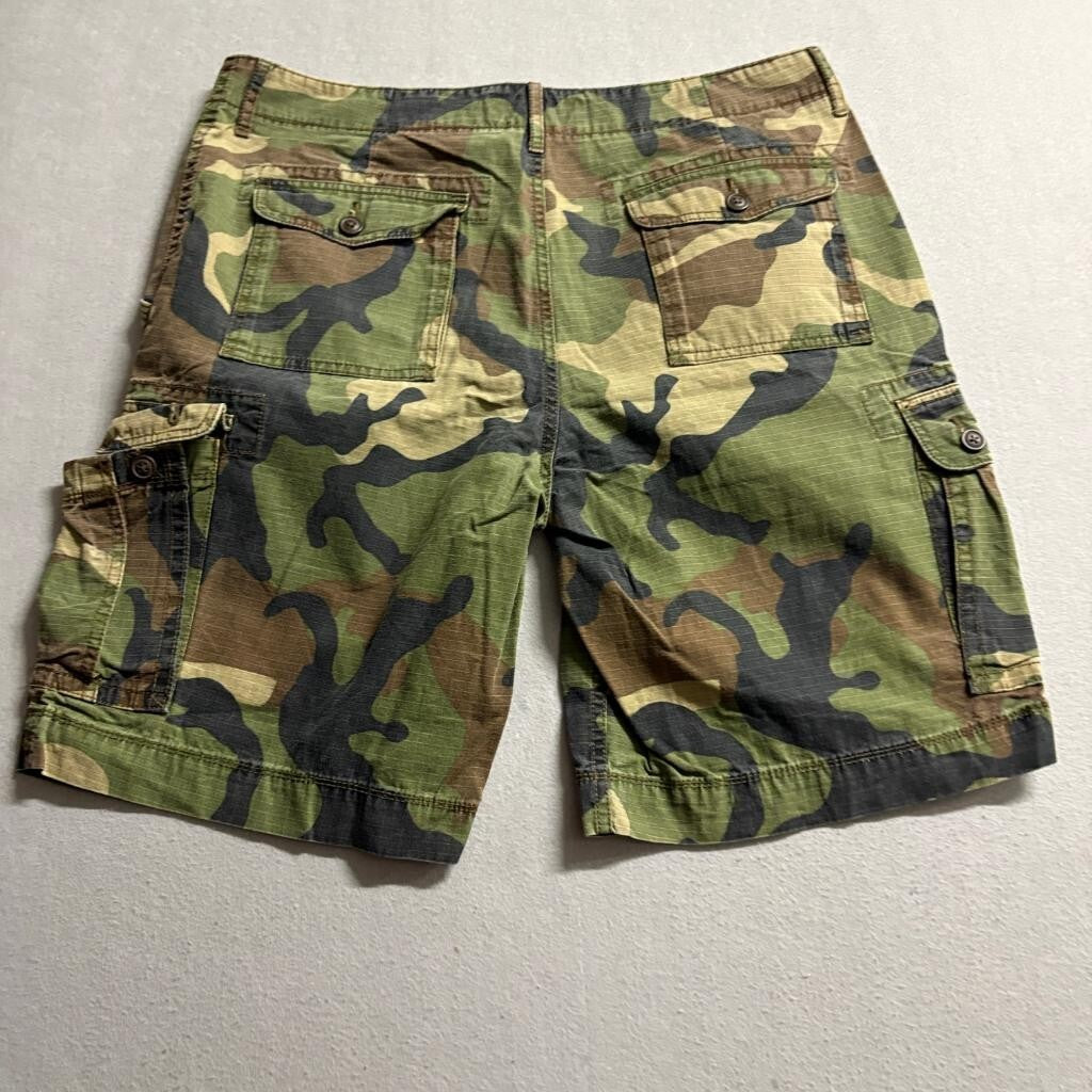 Arizona Jean Co Mens Cargo Shorts Size 36 Green Camouflage Cotton Ripstop