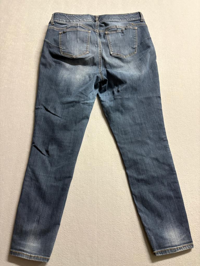 Torrid Premium Bombshell Skinny Jeans Womens 18R Medium Wash Stretch Denim Plus