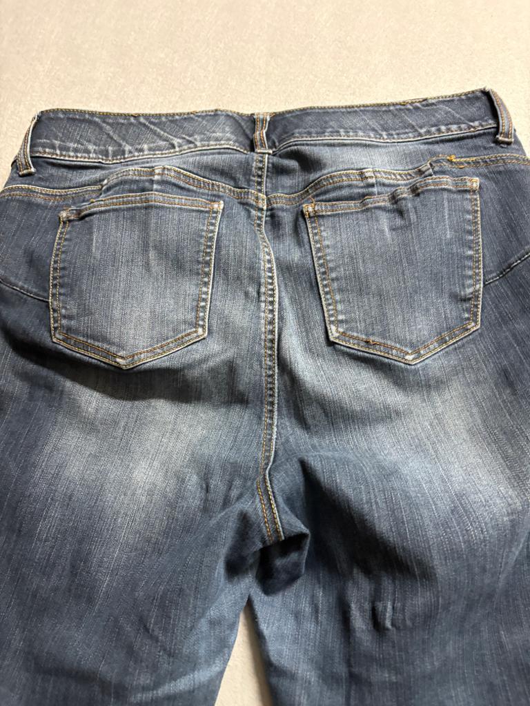 Torrid Premium Bombshell Skinny Jeans Womens 18R Medium Wash Stretch Denim Plus