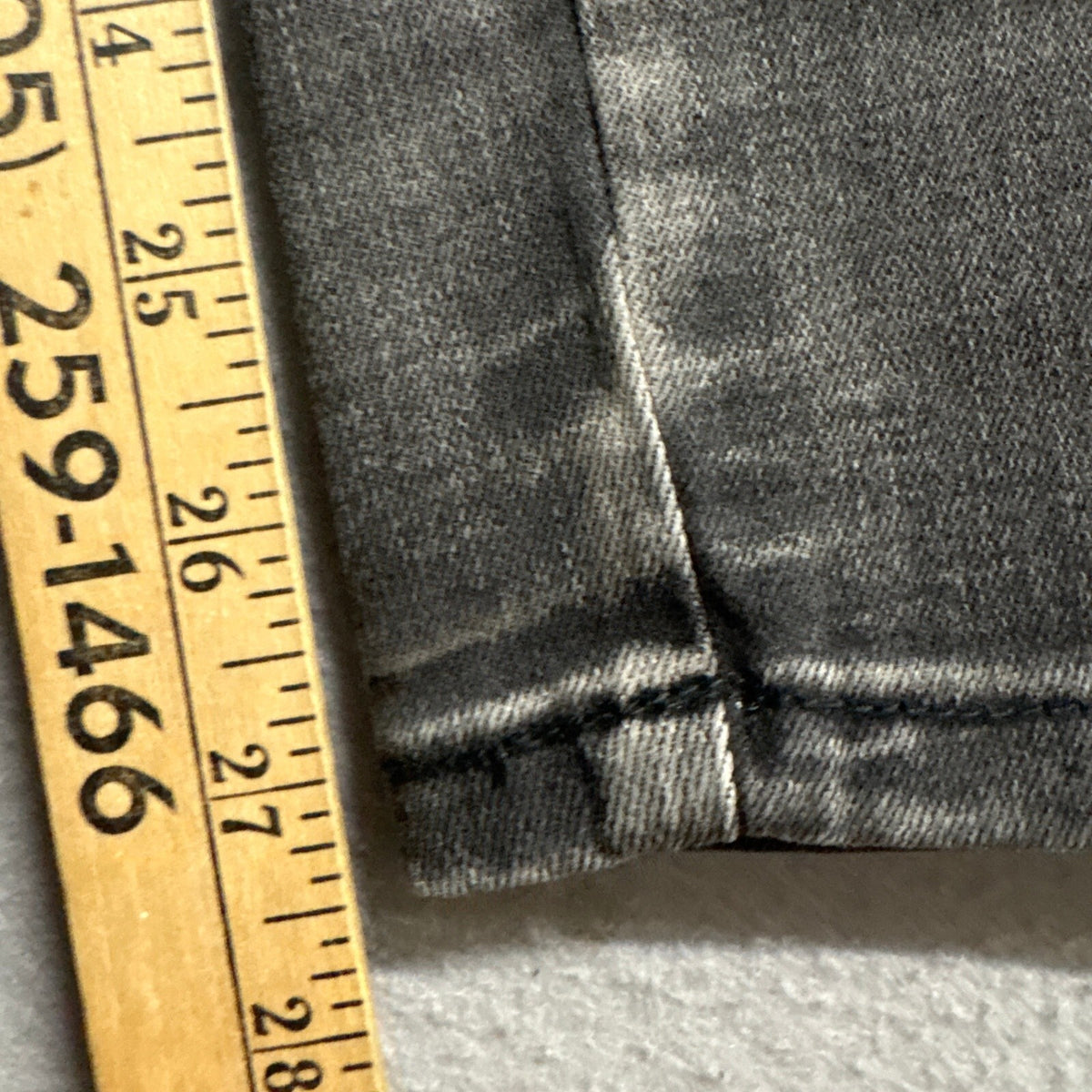 Mashed Potatoes Womens Size 28 Gray Leopard Side Stripe Mid Rise Skinny Jeans
