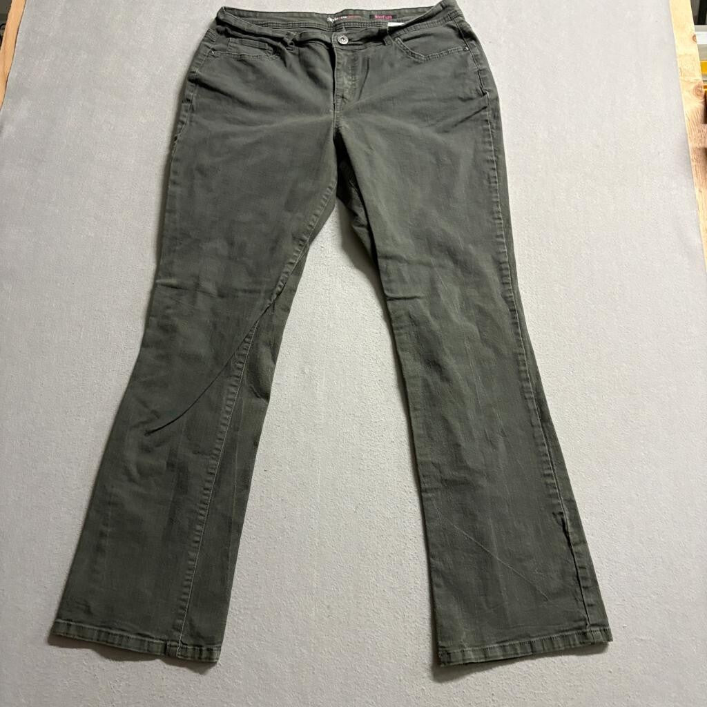 Style & Co Denim Womens 14 Green Bootcut Jeans Studded Flap Pocket Stretch