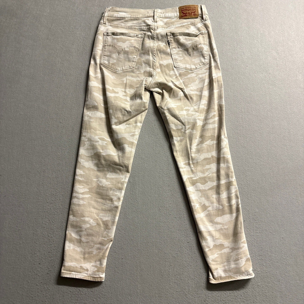 Levi's 720 High Rise Super Skinny Crop Camo Jeans Womens Size 27 Beige Stretch