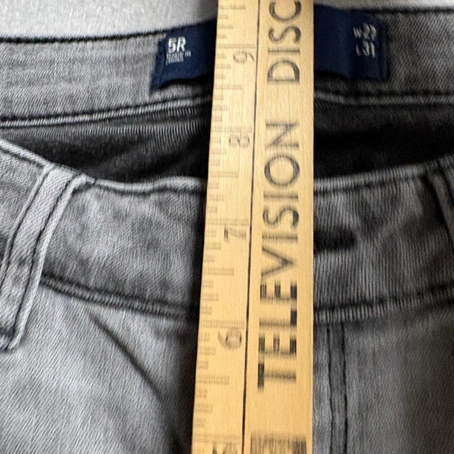 Hollister Low Rise Flare Jeans Womens 5R Gray Distressed Ripped Denim