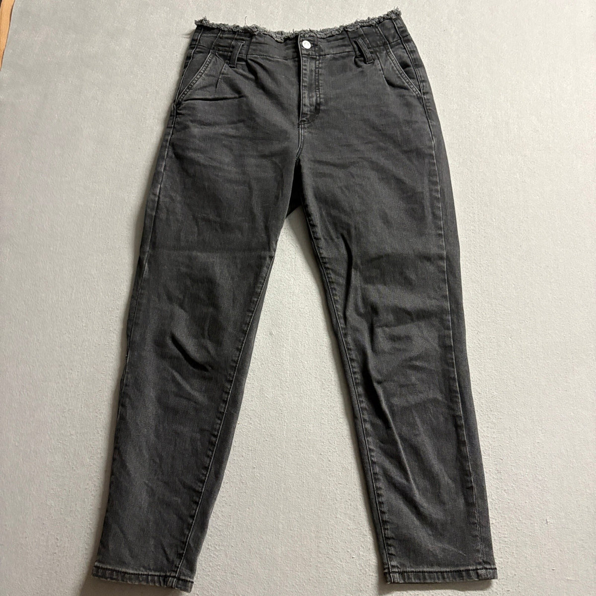 Garage Fray Waist Mom Jeans Womens Size 7 Black High Rise Tapered Denim