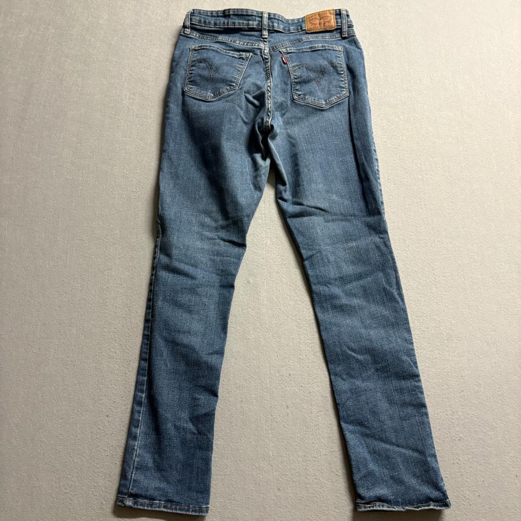 Levis Classic Mid Rise Skinny Jeans Womens 10M W30 L30 Medium Wash Stretch Blue