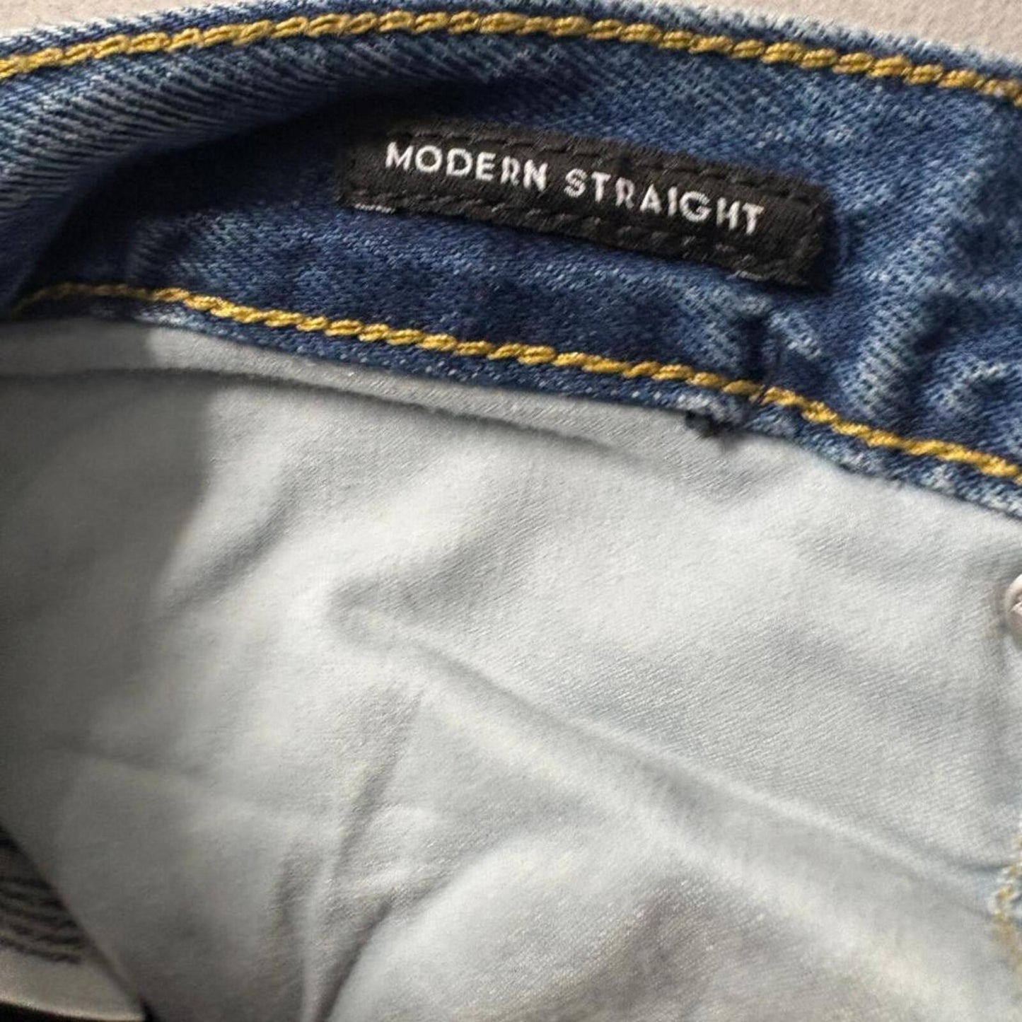 Free Assembly Modern Straight Jeans Womens 29x30 Medium Wash Stretch Denim