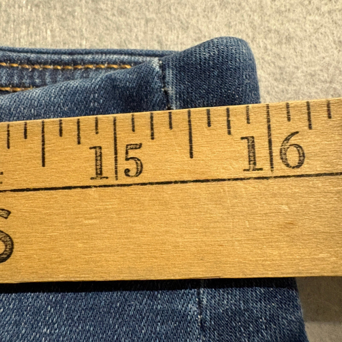 Rock & Republic Denim Rx Fever Pull On Jeans Womens Size 12 M Blue Medium Wash