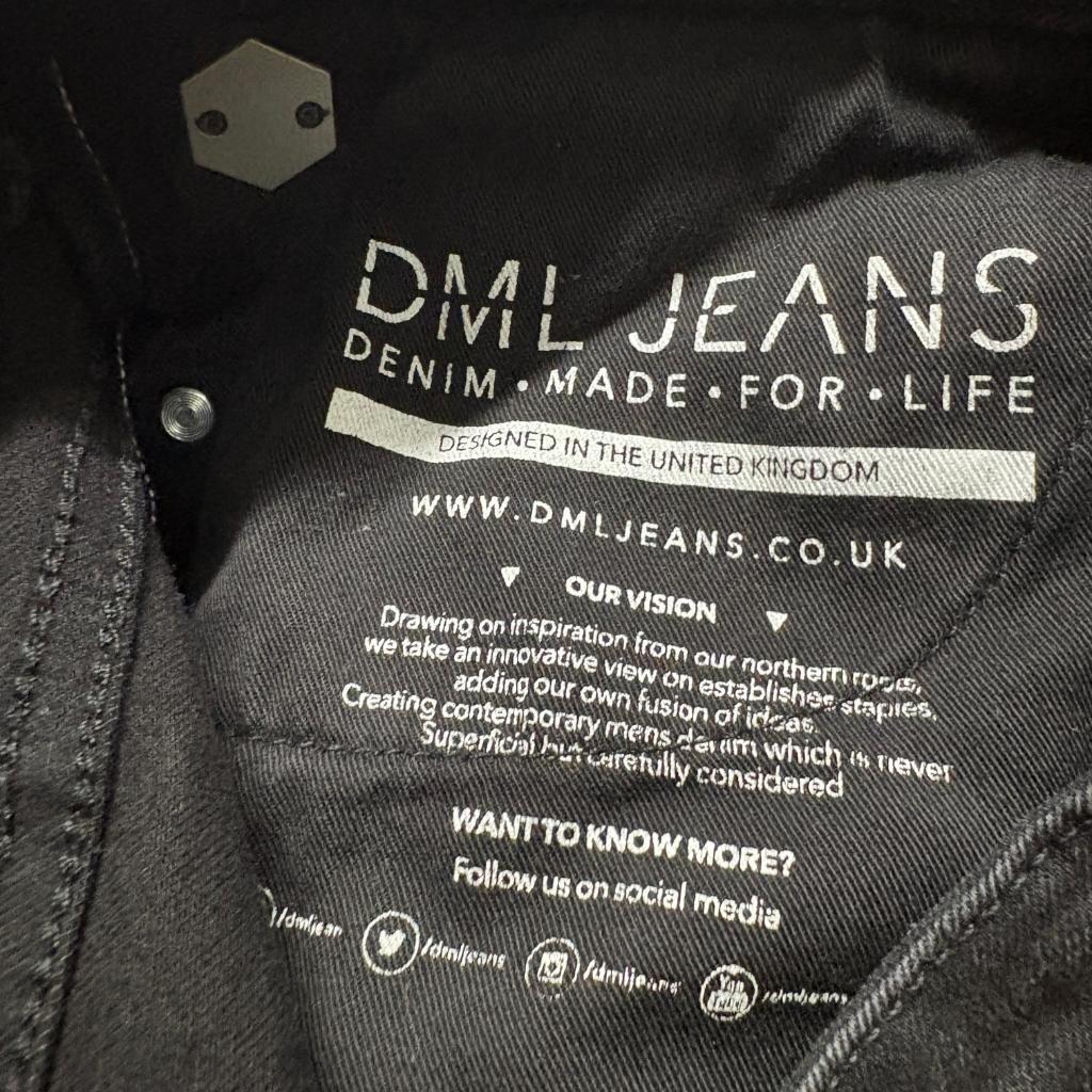 DML Jeans Mens 30x30 Black Moto Biker Denim Slim Straight Leg Pants