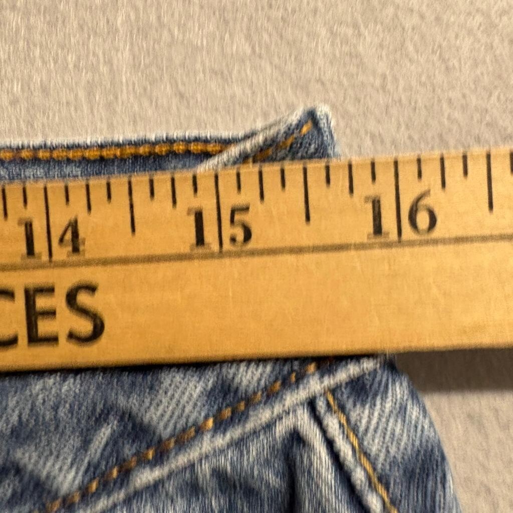 Levis 559 Relaxed Straight Jeans Mens 33x34 Blue Denim Medium Wash Distressed